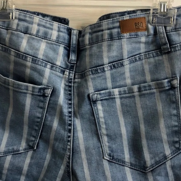 Jean shorts - Picture 2 of 4